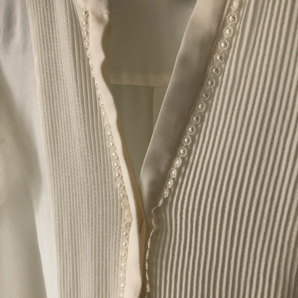 H&M Sheer Blouse - Picture 2 of 5